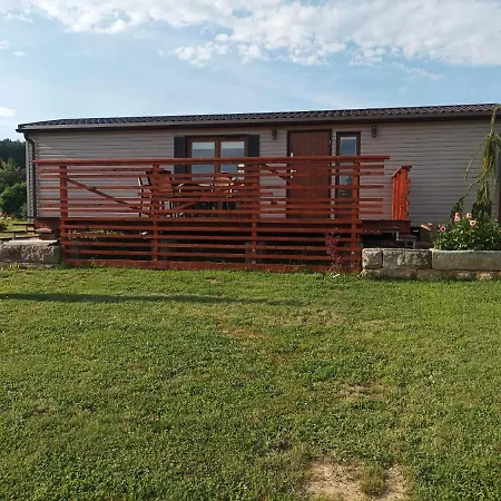 Ubytovani Na Vsi Dvur Kralove nad Labem Exterior photo